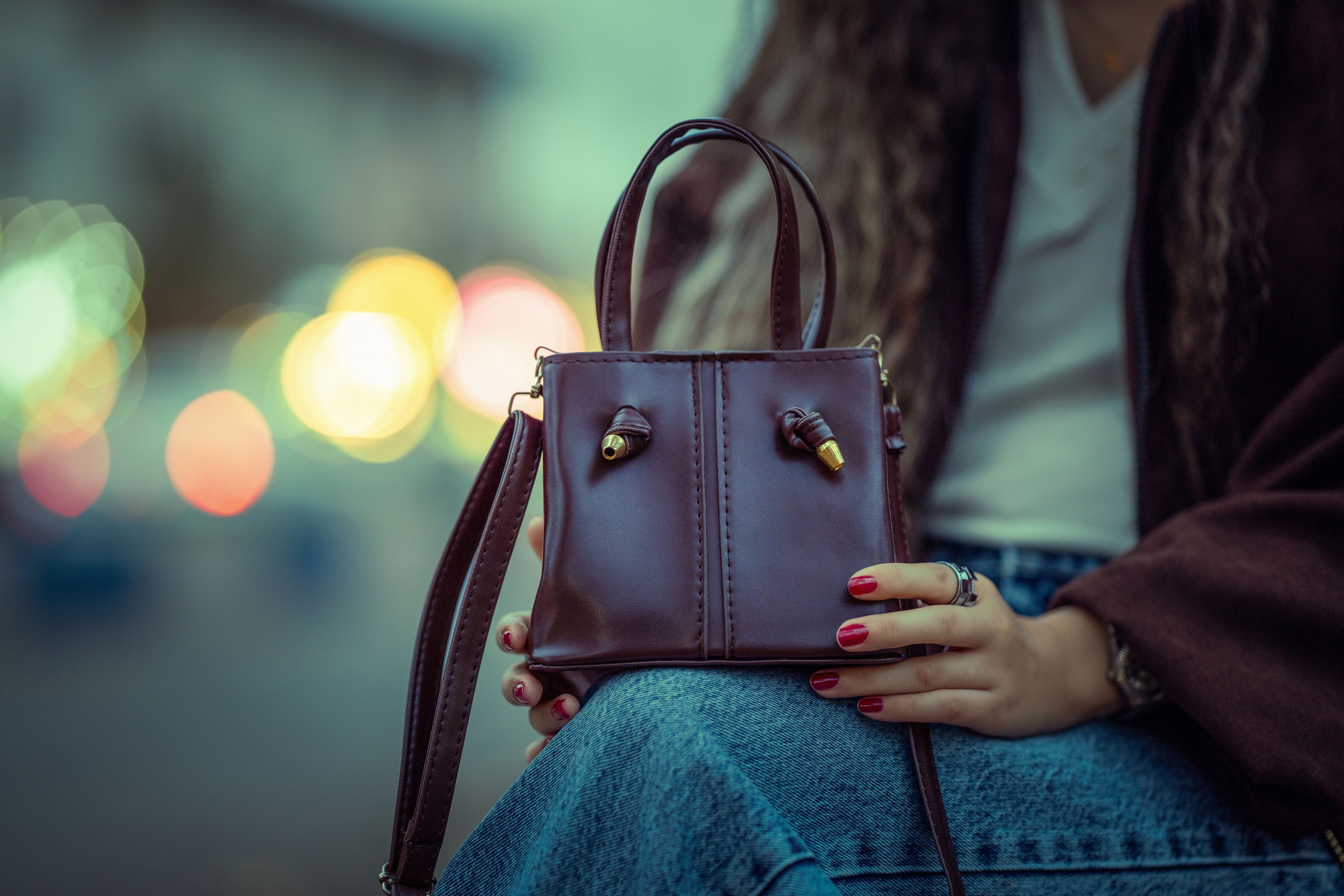 No-Frills Minimalist Fashion Staples