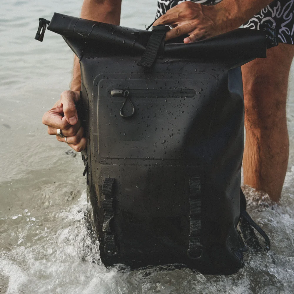 Adjustable Roll Top 23-28L Waterproof Dry Backpack